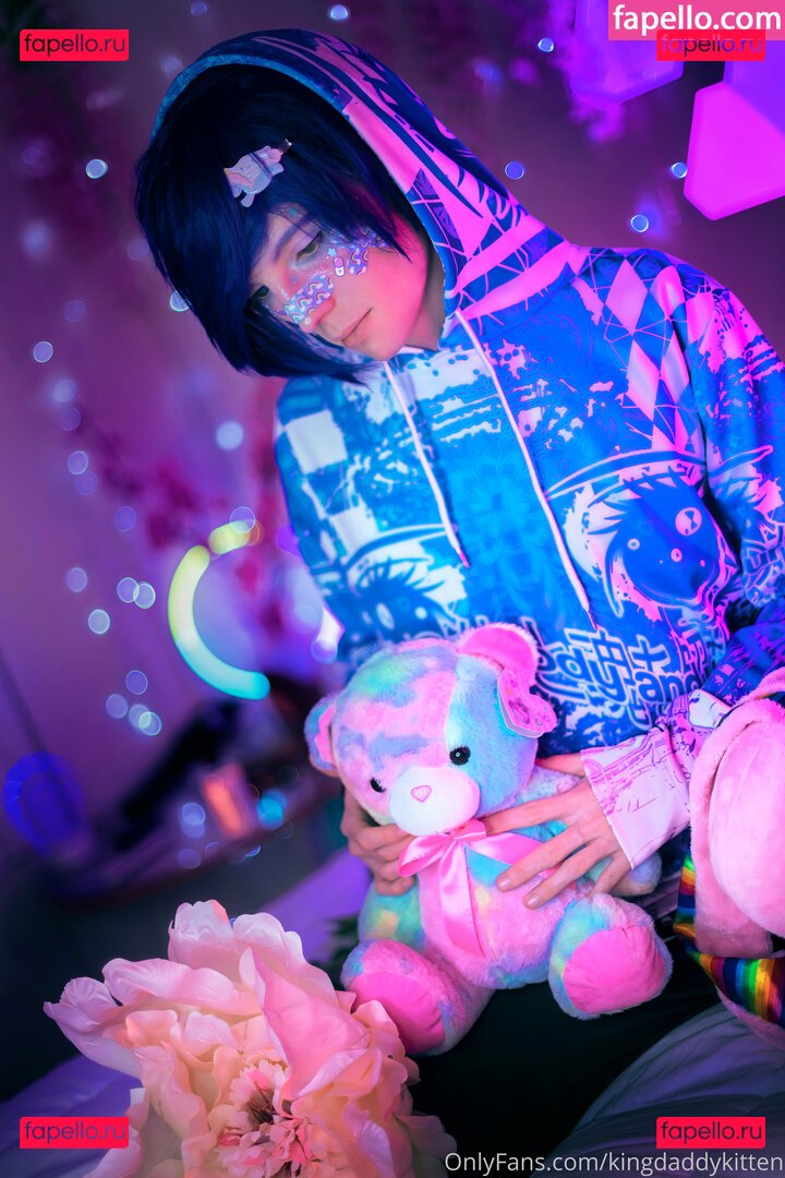 kingdaddykitten / therealmeowza Onlyfans Photo Gallery 