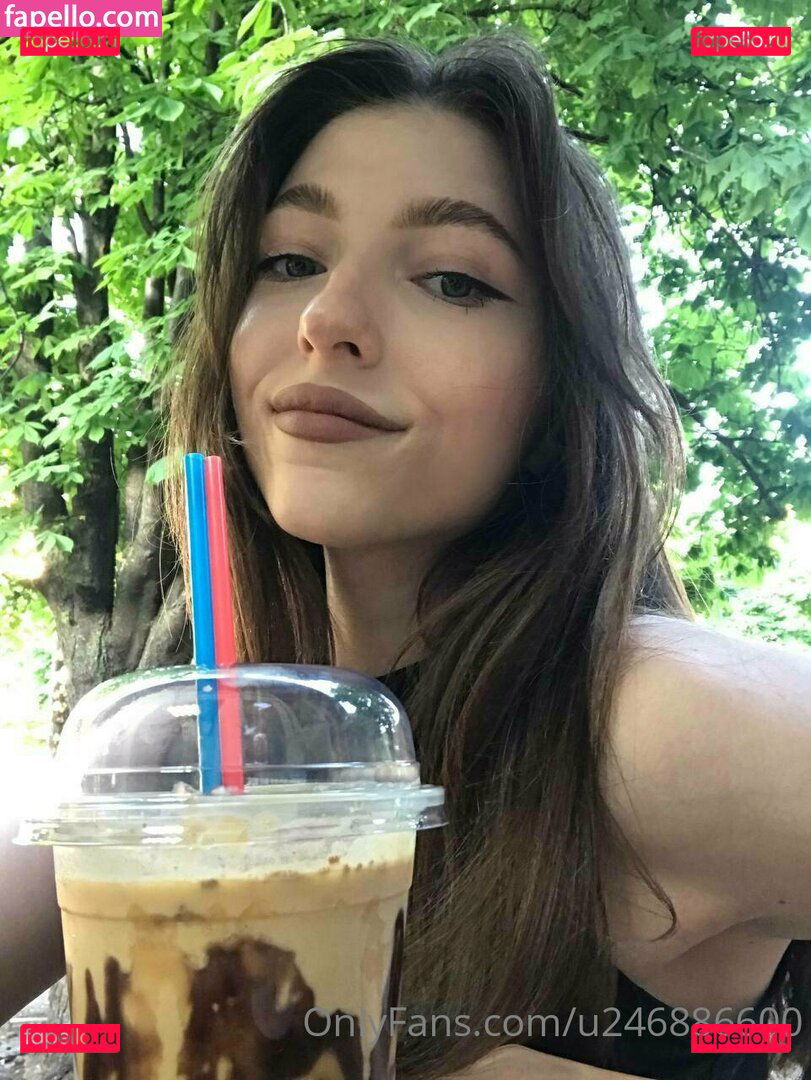 alisa_blanche / heytoaly