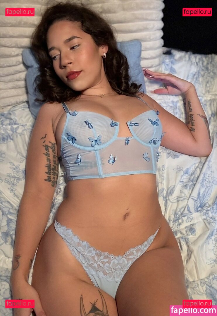 Emmy Steele / emmmysteele / emmy.ste Onlyfans Photo Gallery 