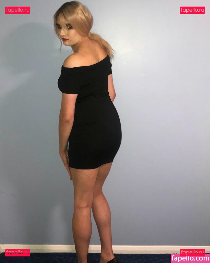 Nikki Buxton / nikkibuxton / nikkibuxton88 Onlyfans Photo Gallery 