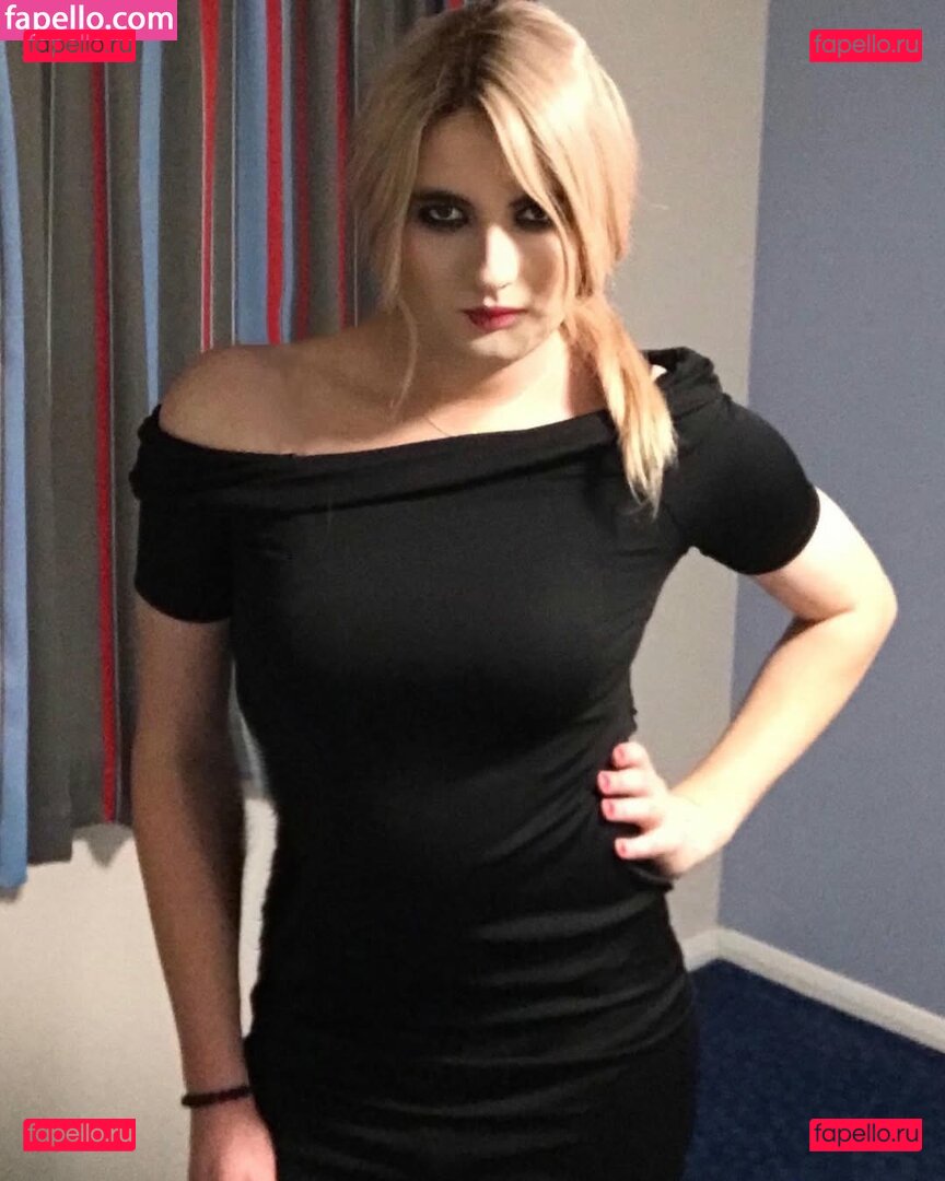 Nikki Buxton Nude Onlyfans Photo 30