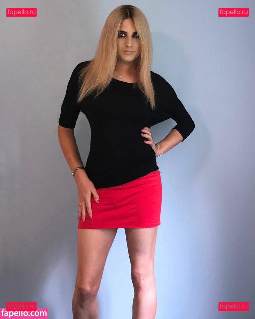 Nikki Buxton Nude Onlyfans Photo 8