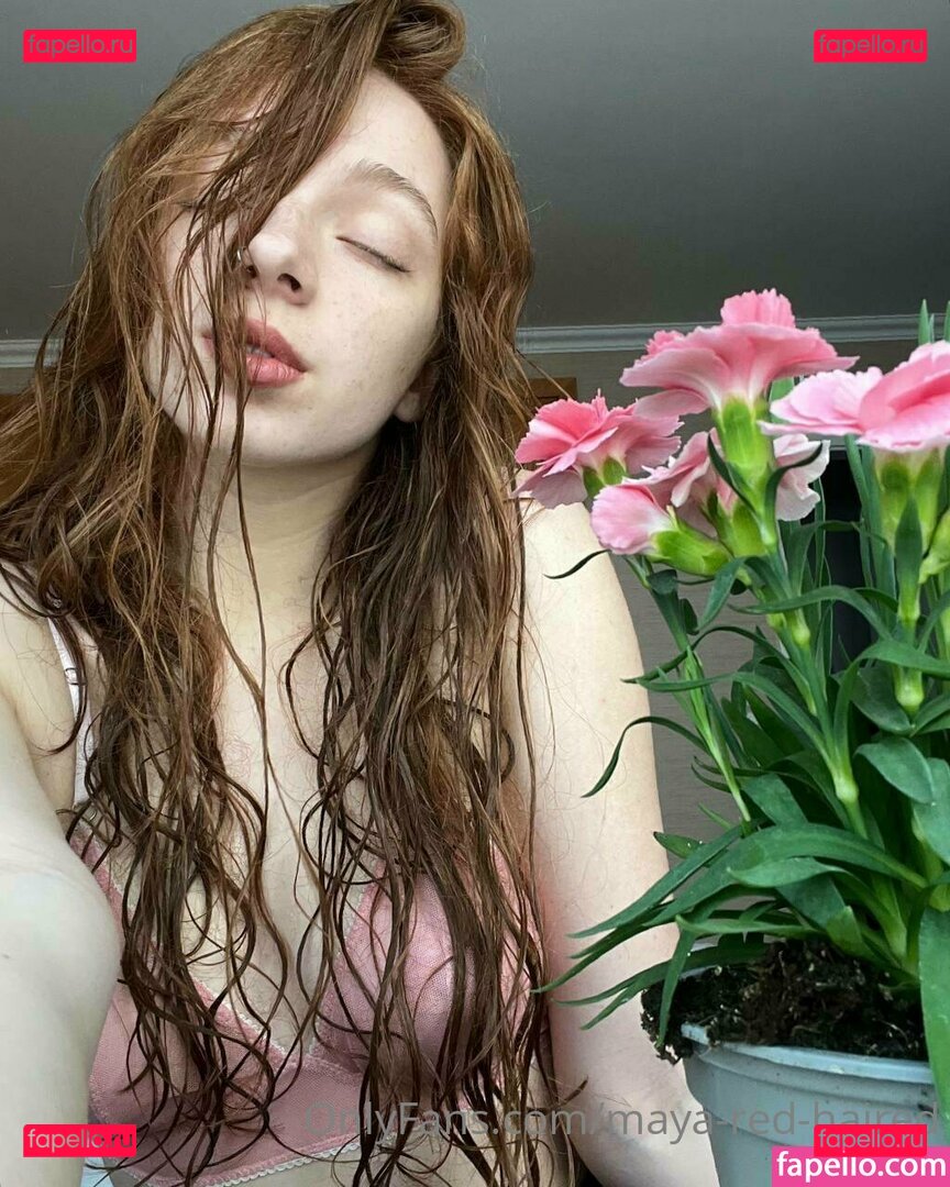 maya-red-haired / xredbatx Onlyfans Photo Gallery 