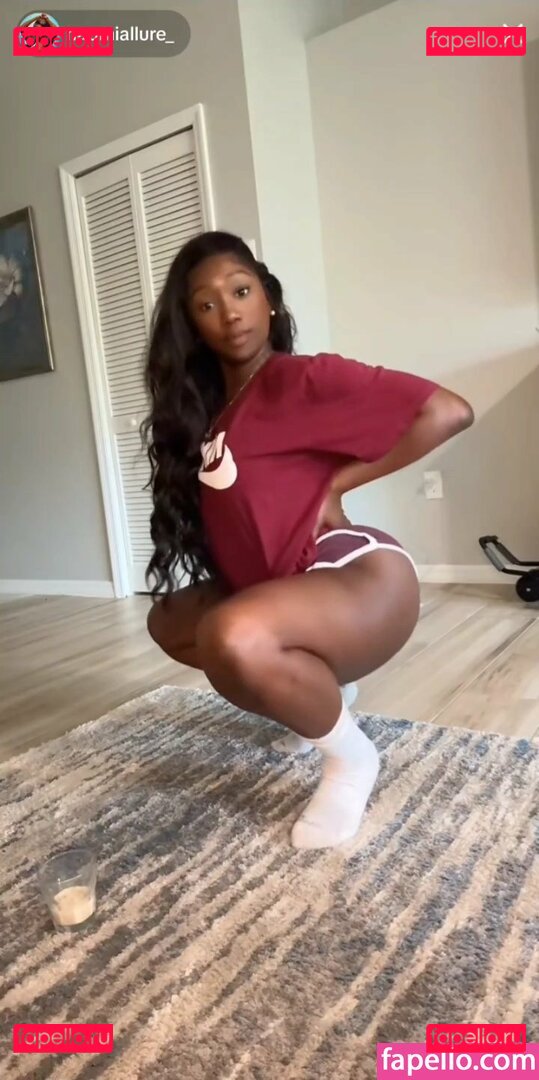 Naomi Allure Nude Onlyfans Photo 7