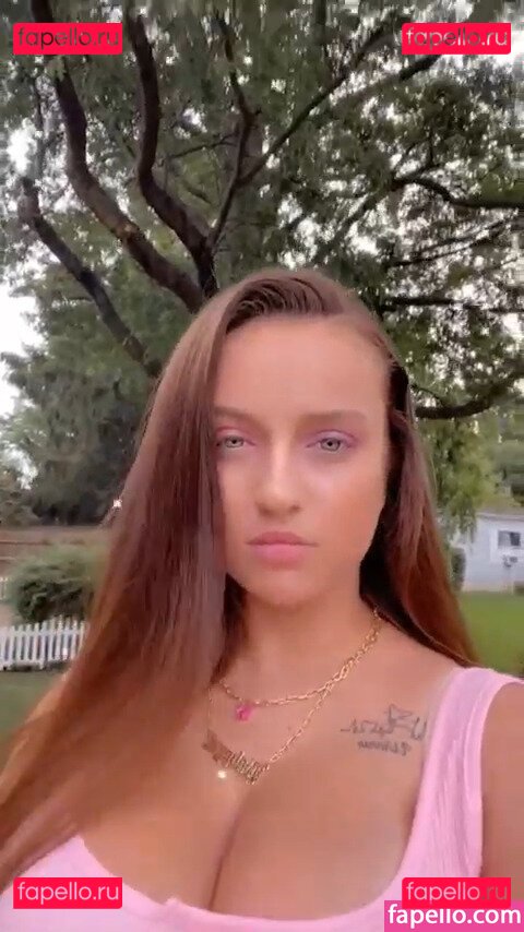 Brooke Mattson / BrookeMattson6 / brookemattson2 / brookemattson3 Onlyfans Photo Gallery 