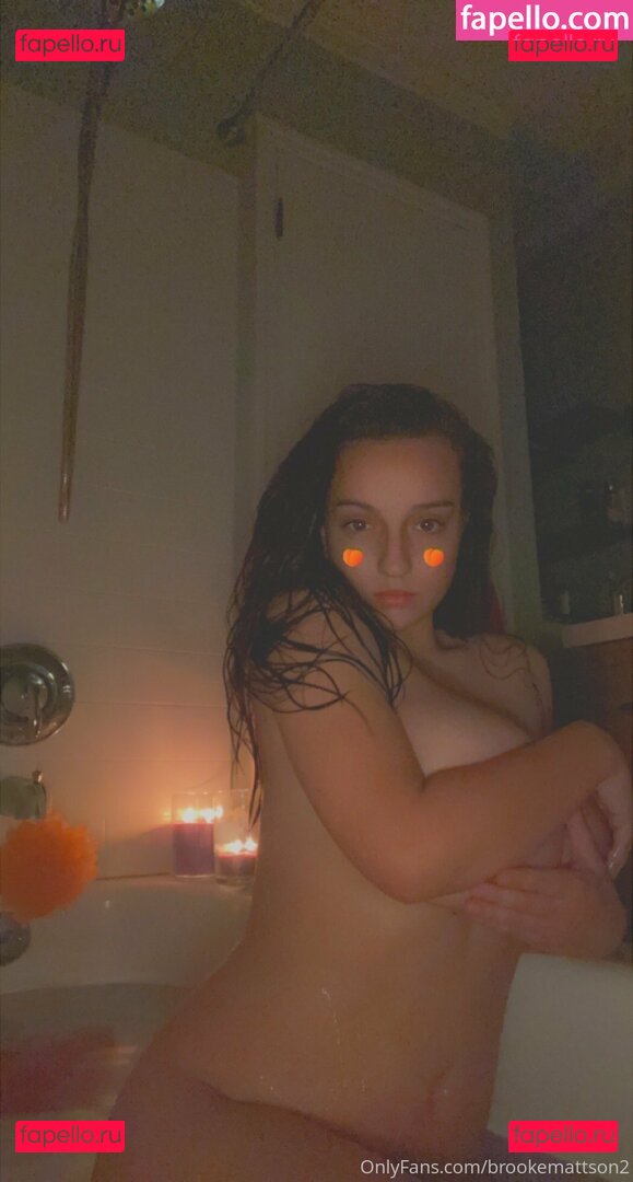 Brooke Mattson / BrookeMattson6 / brookemattson2 / brookemattson3 Onlyfans Photo Gallery 