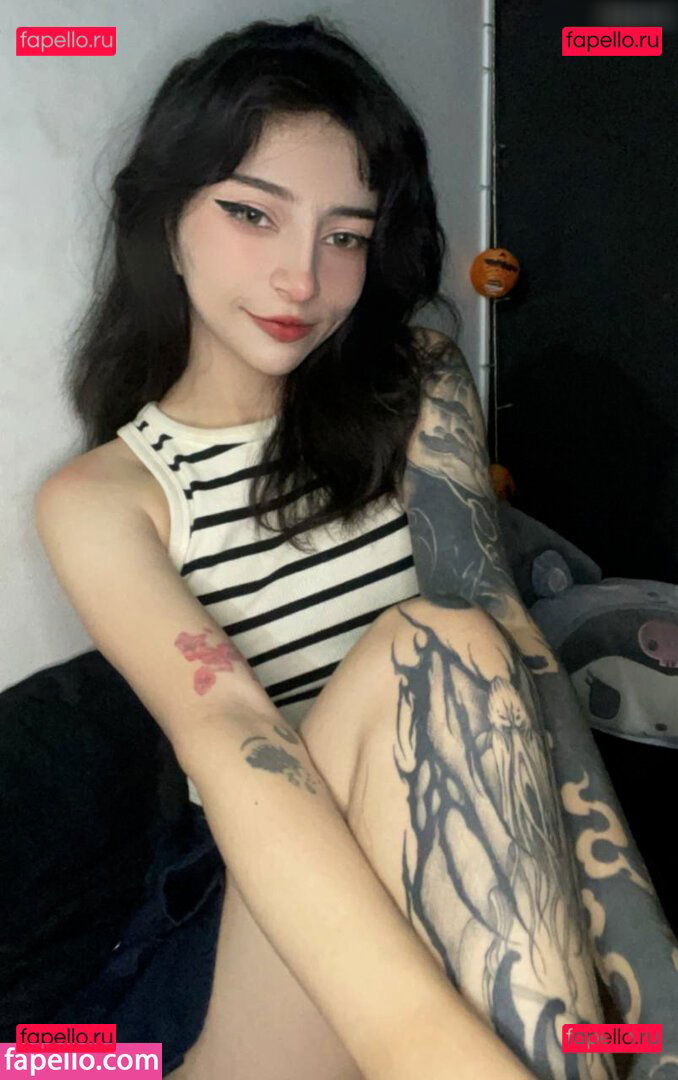 cyberkittyy / lil.kitty.zoey / lilkittyzoey Onlyfans Photo Gallery 