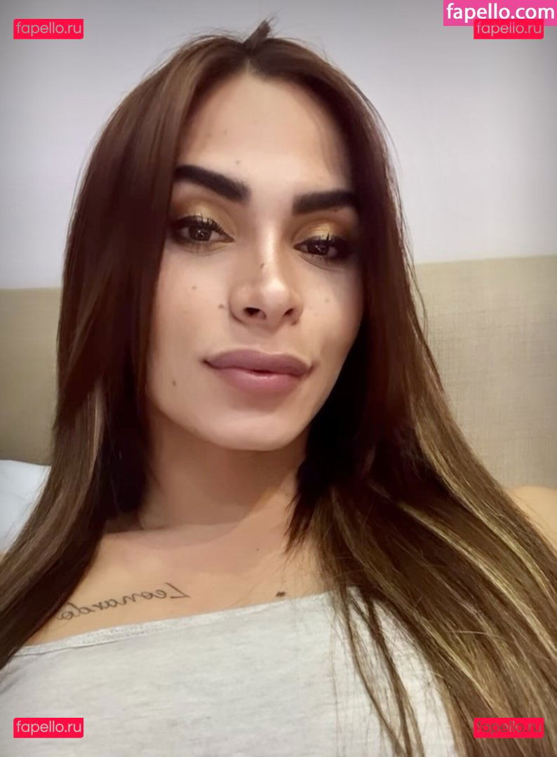 Mariana De Castro / Nicolly Lopes / https: / maridecastro16 / tsgirlmariana_16_