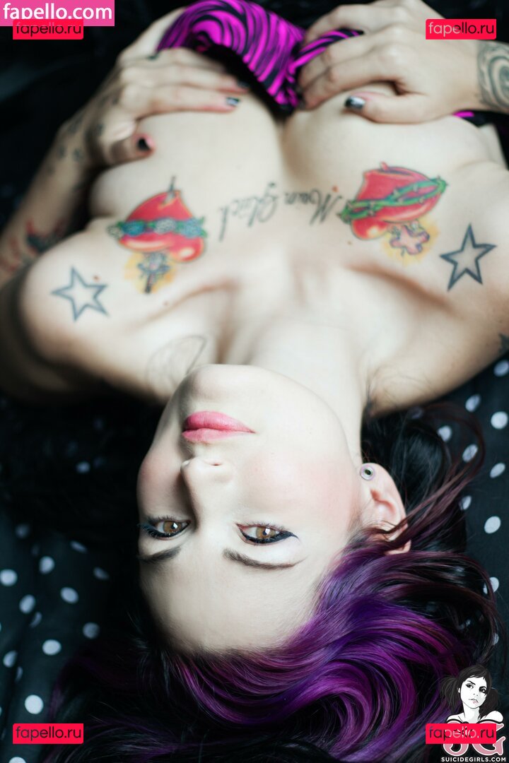 Fermercury / Fernanda Mercury / lafermercurry / yosoymercury