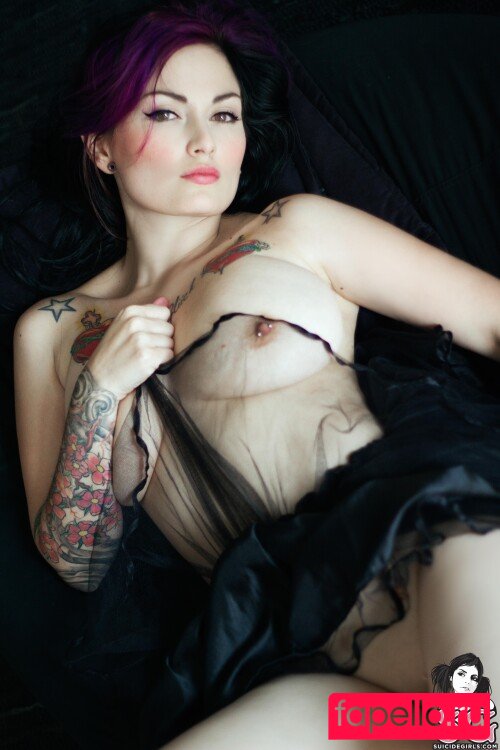 Fermercury Nude Onlyfans Photo 5