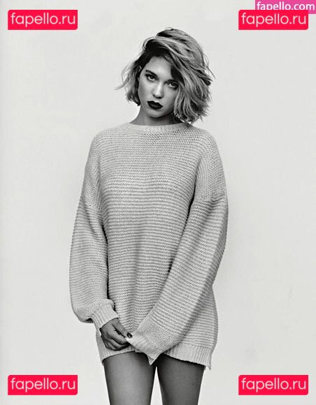 Lea Seydoux Nude Onlyfans Photo 42