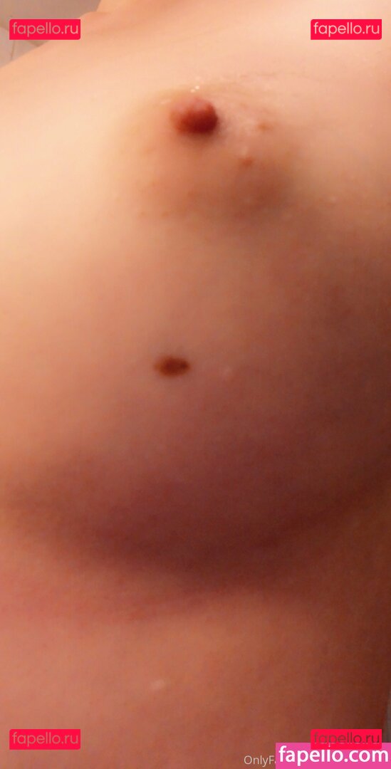 hot_wet_lilly Nude Onlyfans Photo 12