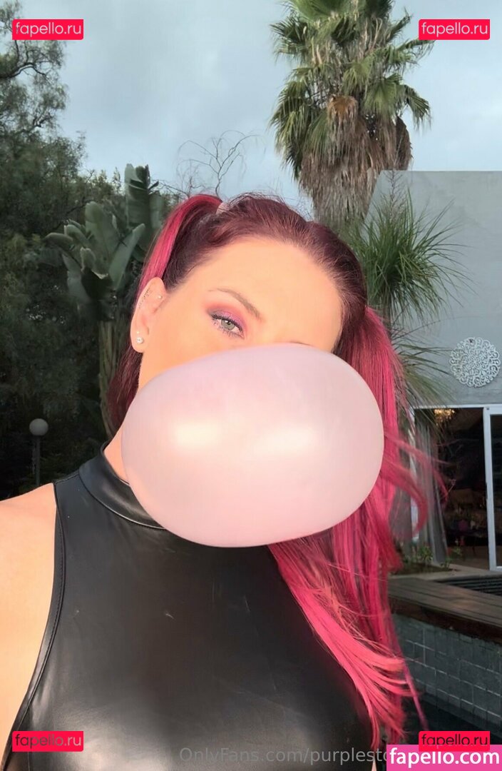purplestorm_bubbles Nude Onlyfans Photo 24
