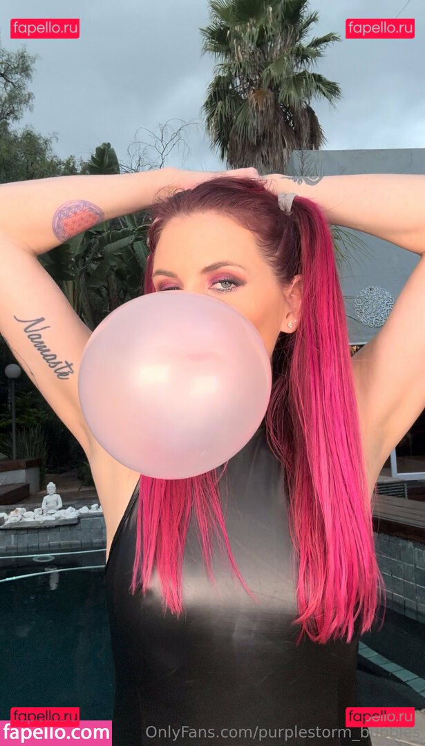 purplestorm_bubbles Nude Onlyfans Photo 22