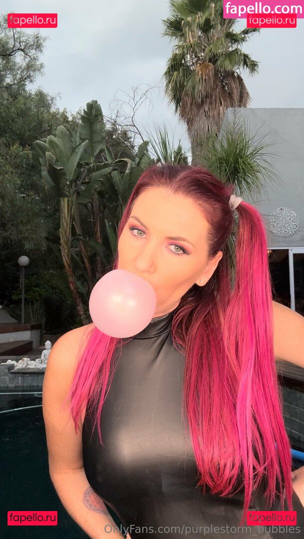 purplestorm_bubbles Nude Onlyfans Photo 21