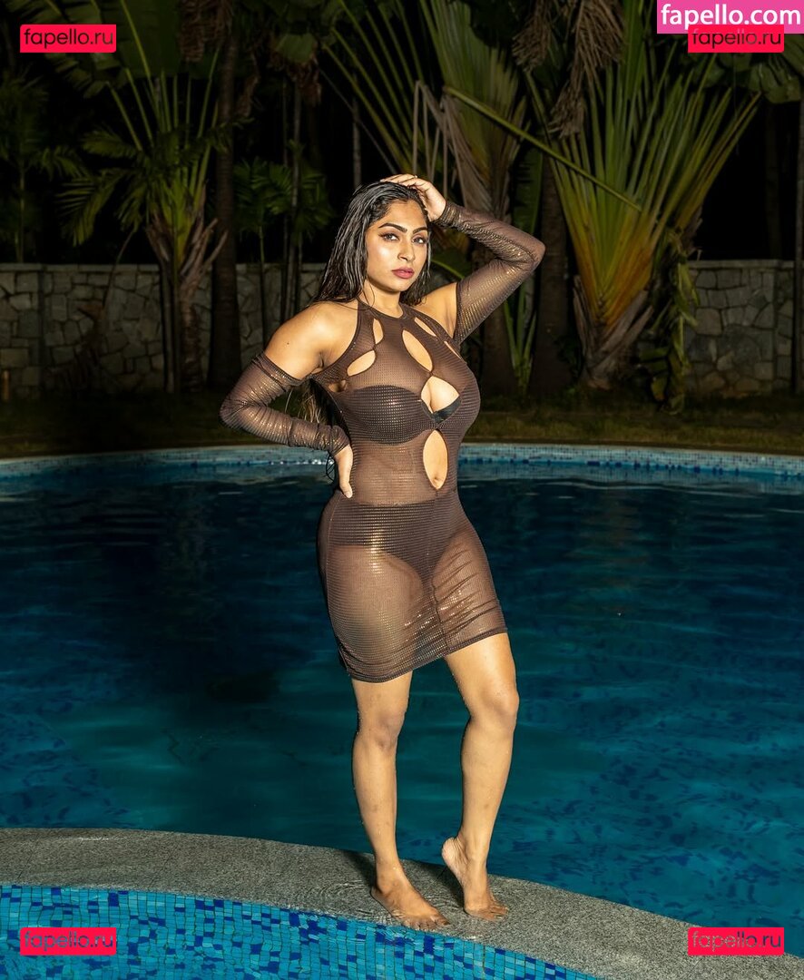 Neethu Mohan / neethu_chinju Onlyfans Photo Gallery 