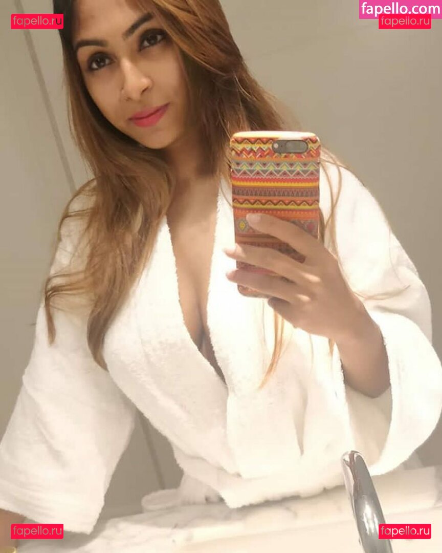 Neethu Mohan / neethu_chinju Onlyfans Photo Gallery 