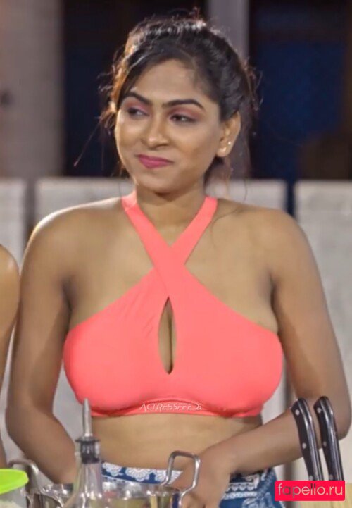 Neethu Mohan Nude Onlyfans Photo 32