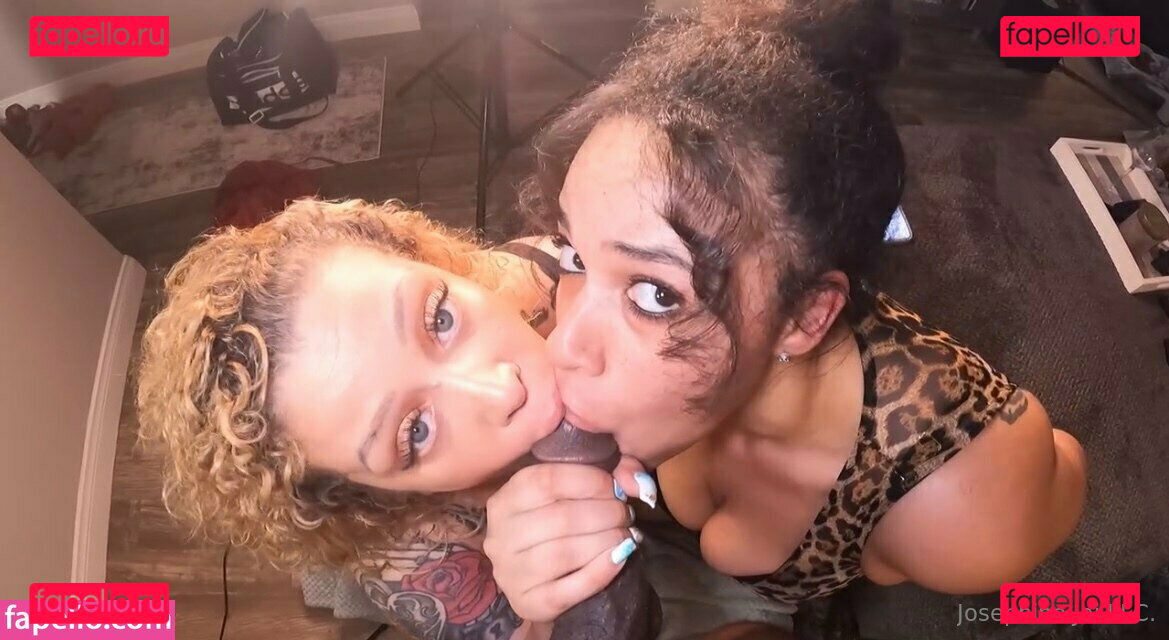 stiffchocolate9 / strokeitforher Onlyfans Photo Gallery 