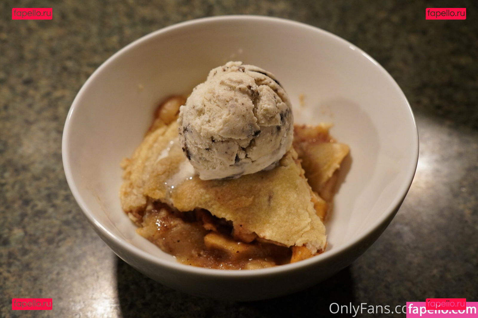 gutchan / gutfuzz Onlyfans Photo Gallery 