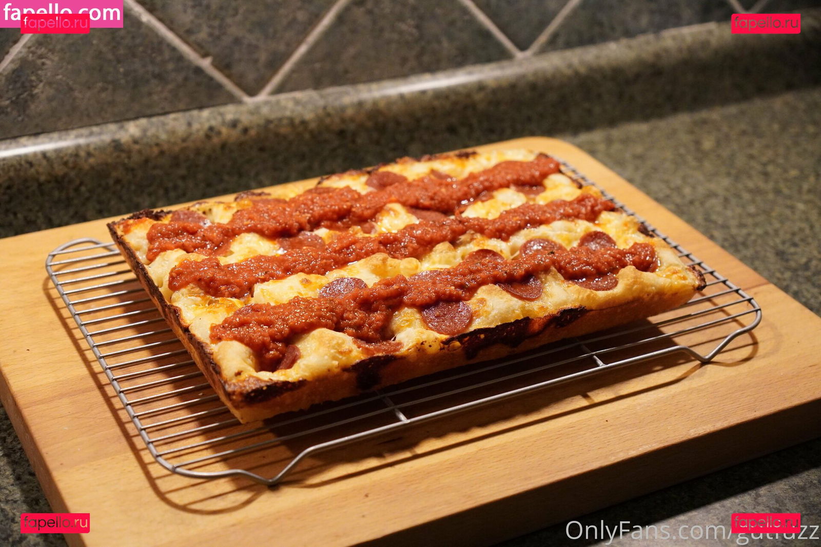 gutchan / gutfuzz Onlyfans Photo Gallery 