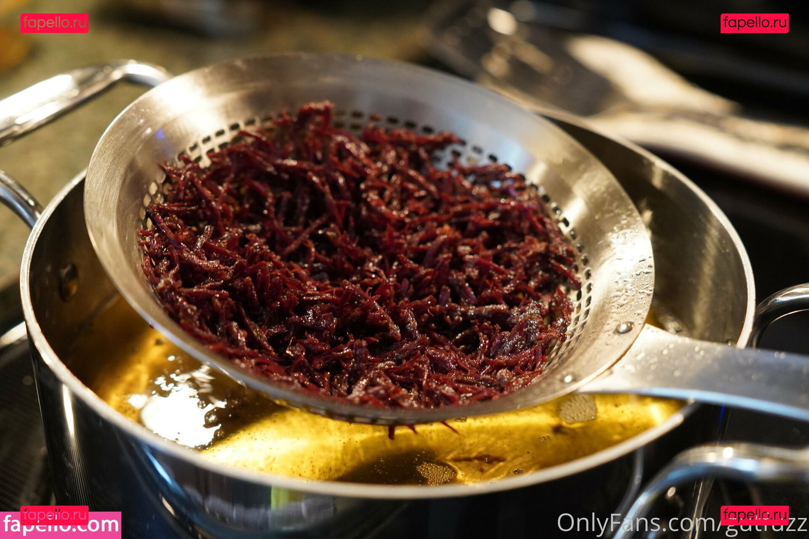 gutchan / gutfuzz Onlyfans Photo Gallery 