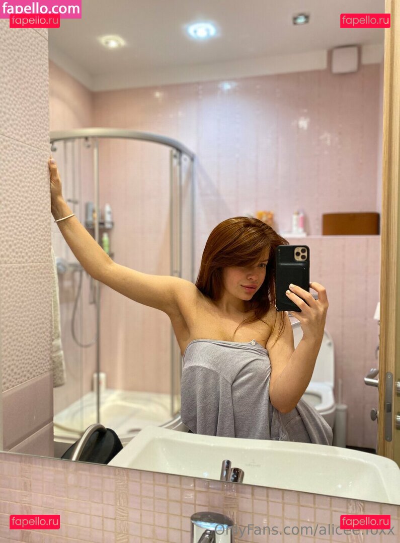 alicee.foxx / alicefoxartist Onlyfans Photo Gallery 