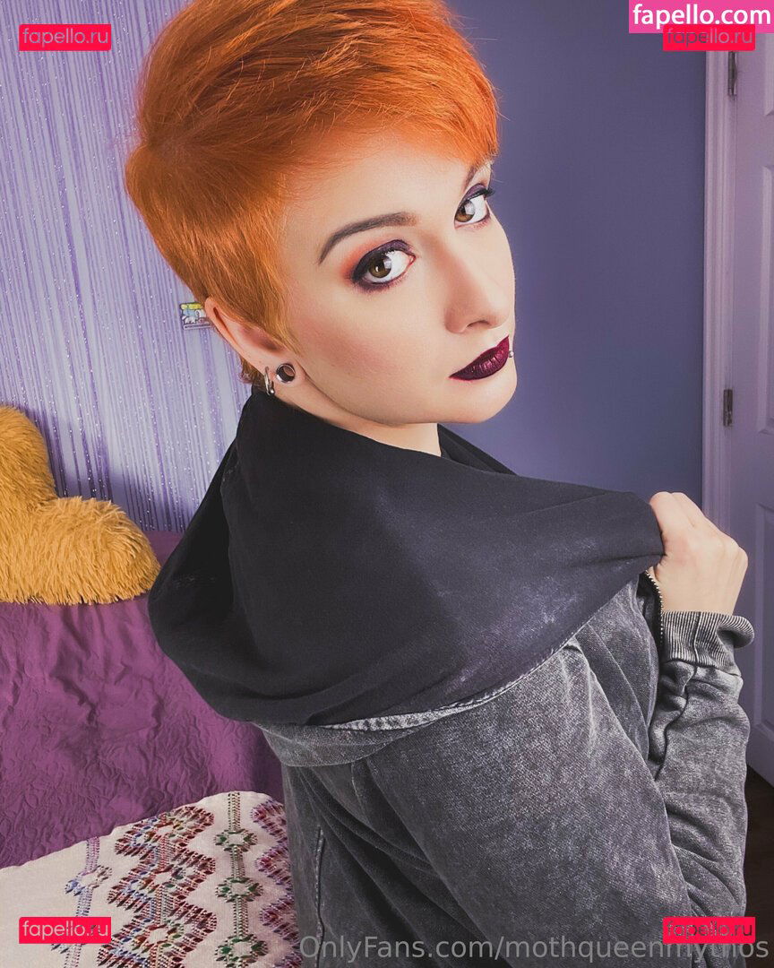 mothqueenmythos Onlyfans Photo Gallery 