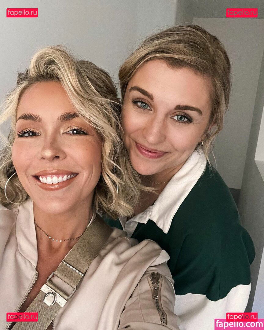 Colleen Wolfe / ColleenWolfe Onlyfans Photo Gallery 