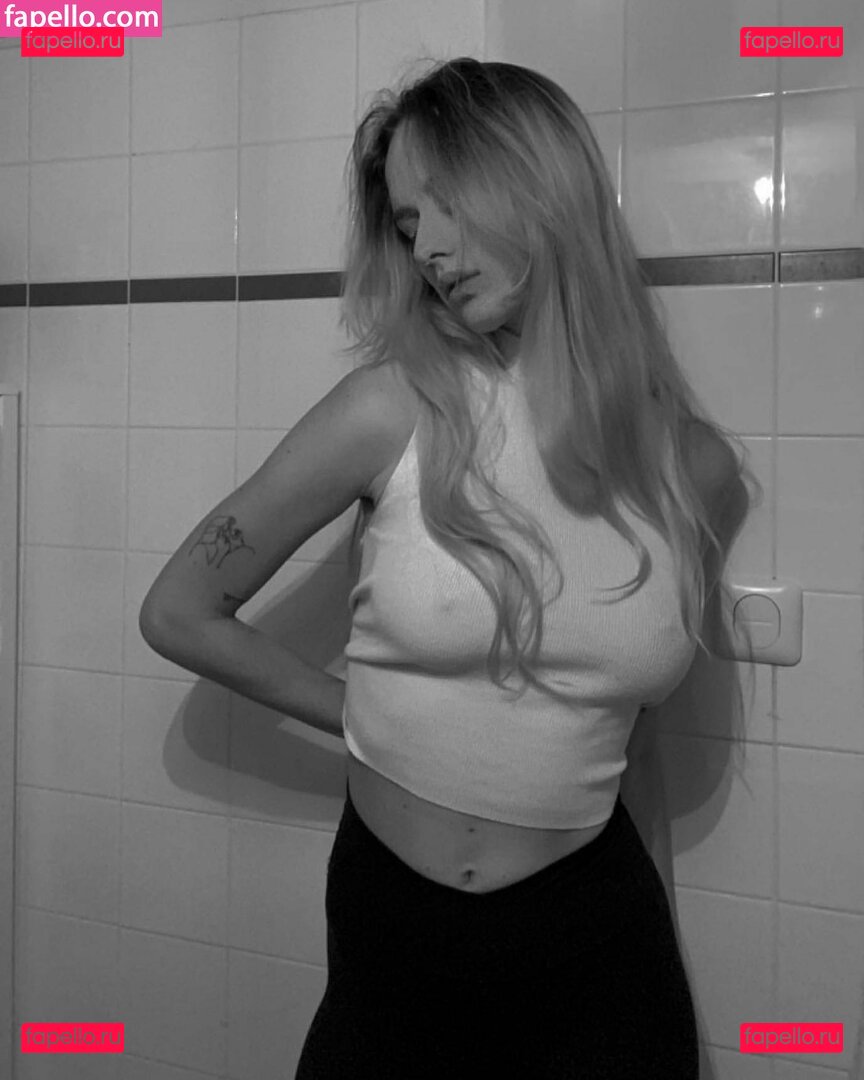 Nina Romane Nude Onlyfans Photo 31
