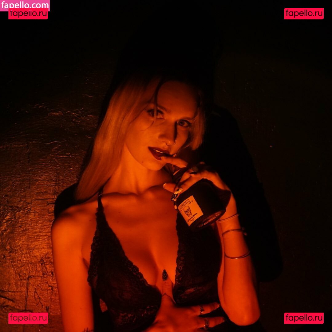 Nina Romane Nude Onlyfans Photo 18