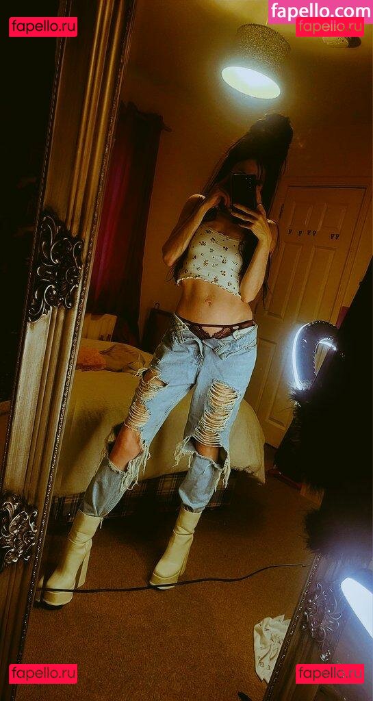 / Irish Lisa Nude Onlyfans Photo 10