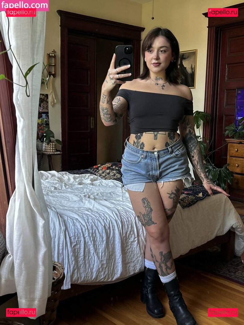 Givemetuesday Nude Onlyfans Photo 25