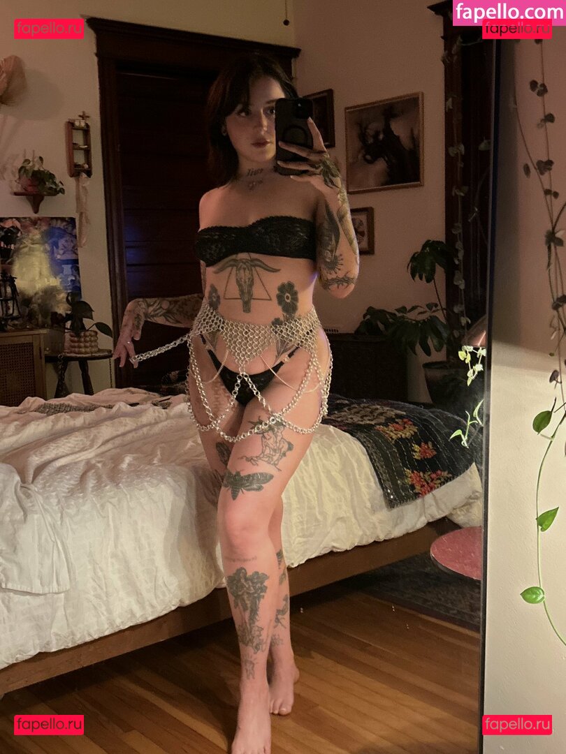 Givemetuesday Nude Onlyfans Photo 24