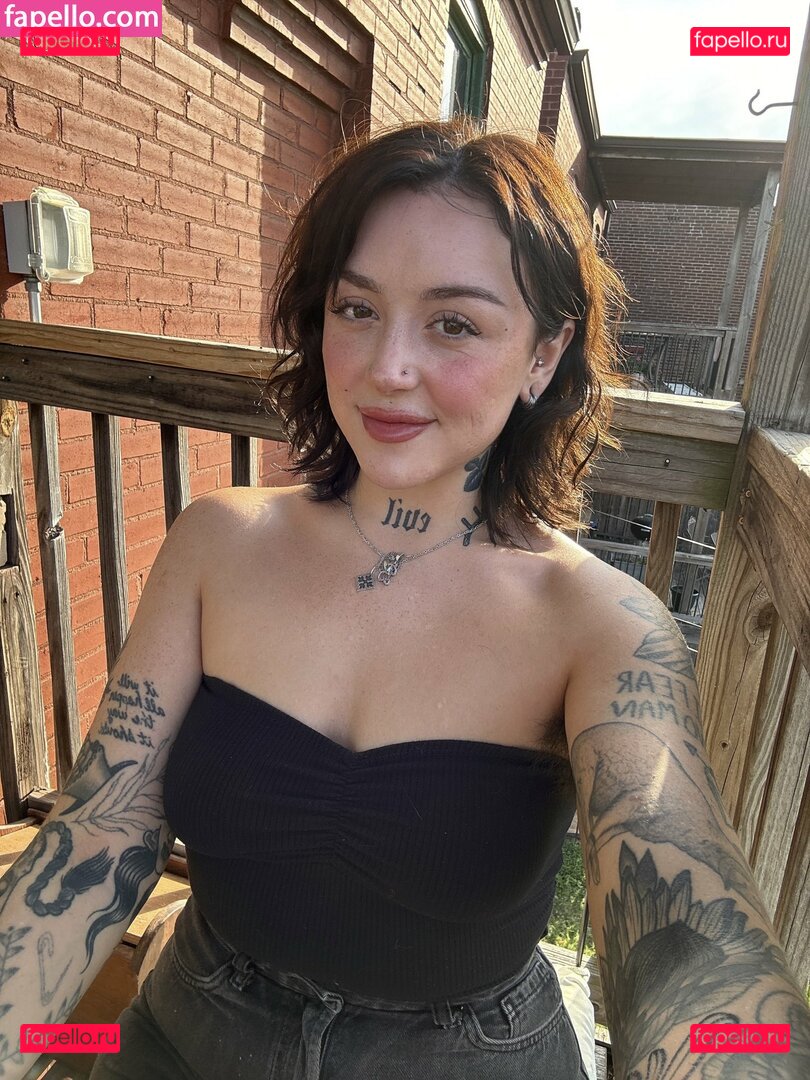 Givemetuesday Nude Onlyfans Photo 16