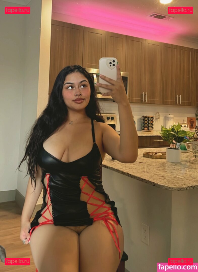 Strawberryvenuz Nude Onlyfans Photo 25