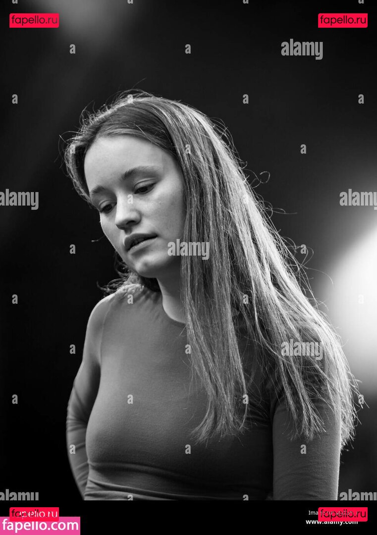 Sigrid Raabe Nude Onlyfans Photo 16