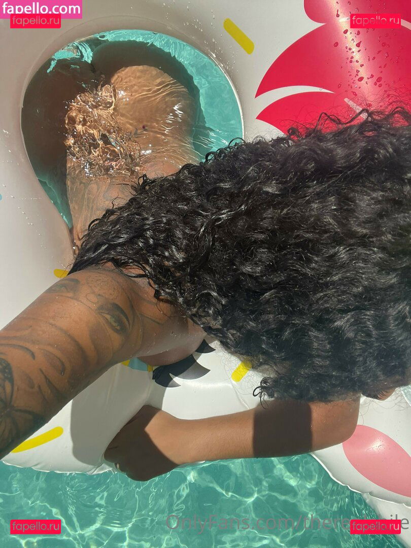 therealchile Onlyfans Photo Gallery 