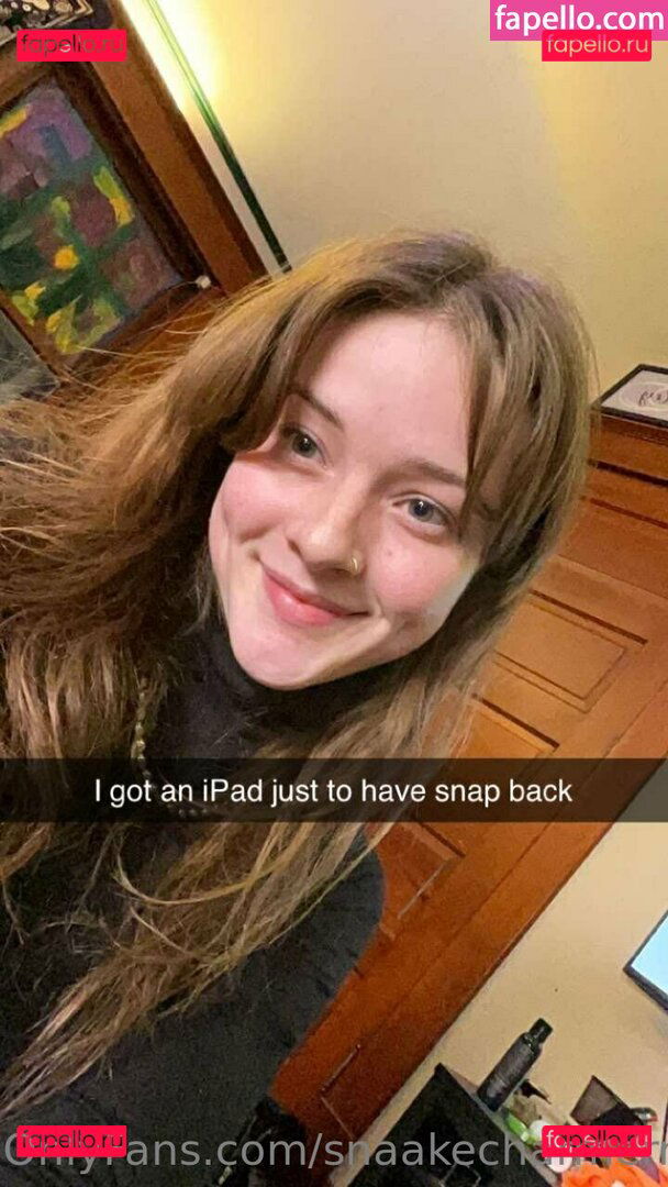 riley_w02 / snaakecharmerr / snaeckers Onlyfans Photo Gallery 