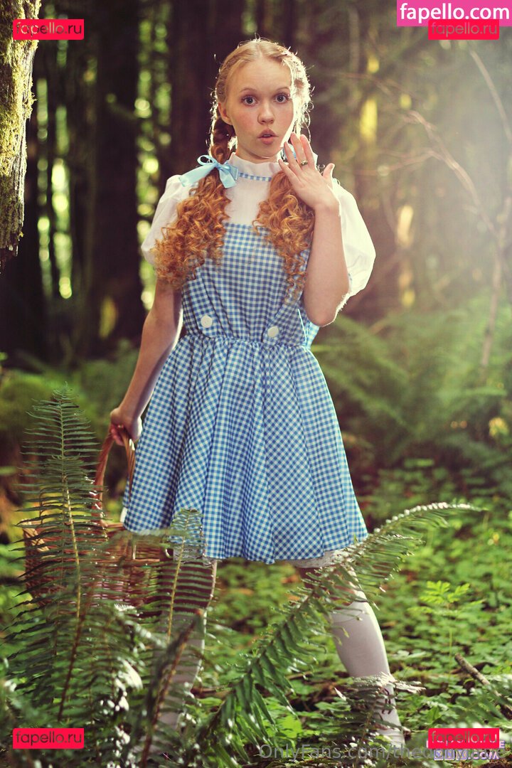 thedollylittle Onlyfans Photo Gallery 