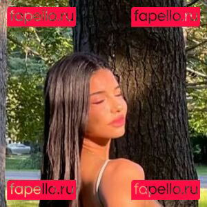 Jogadora / Kiana Dufour / kianadufour Onlyfans Photo Gallery 