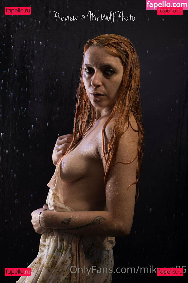 michela_militano_artista_ / mikyart85 Onlyfans Photo Gallery 