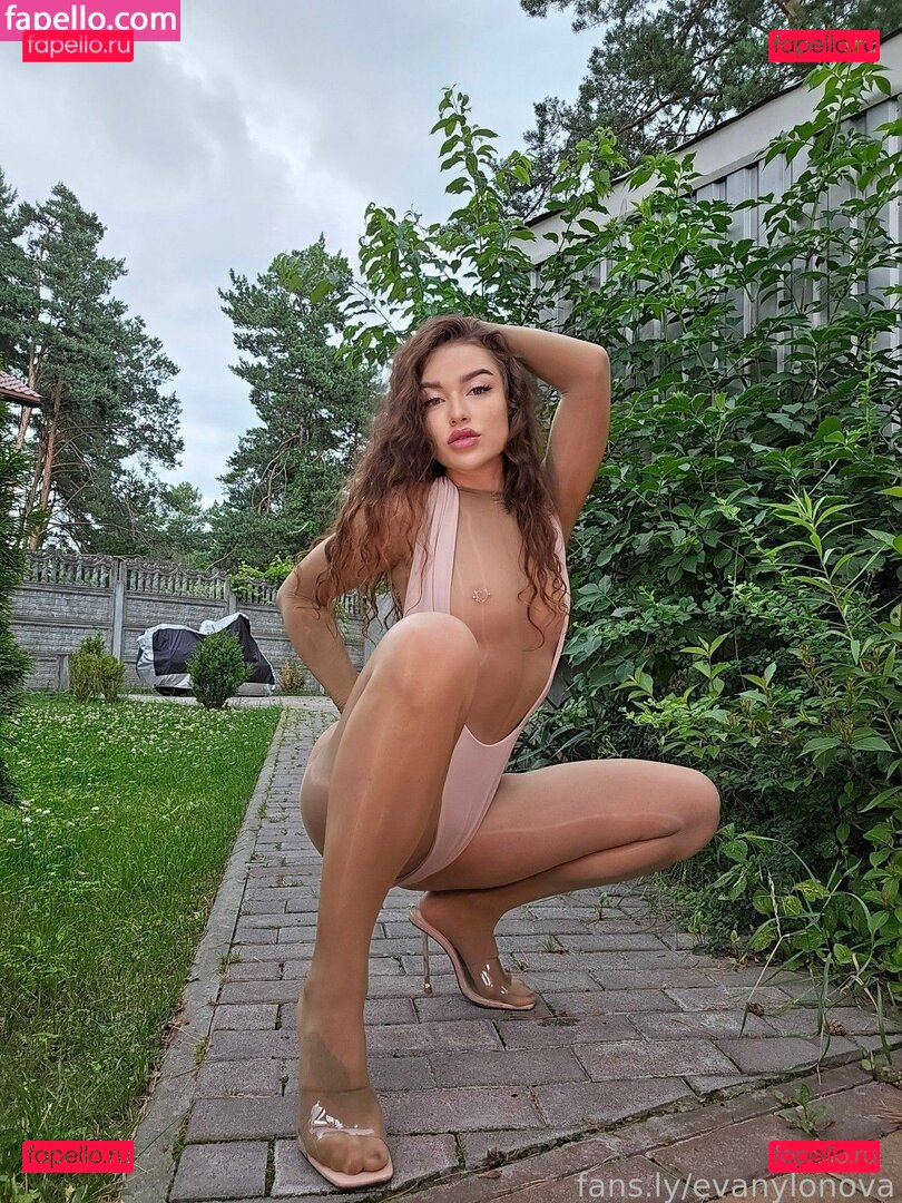 evanylonova Nude Onlyfans Photo 3