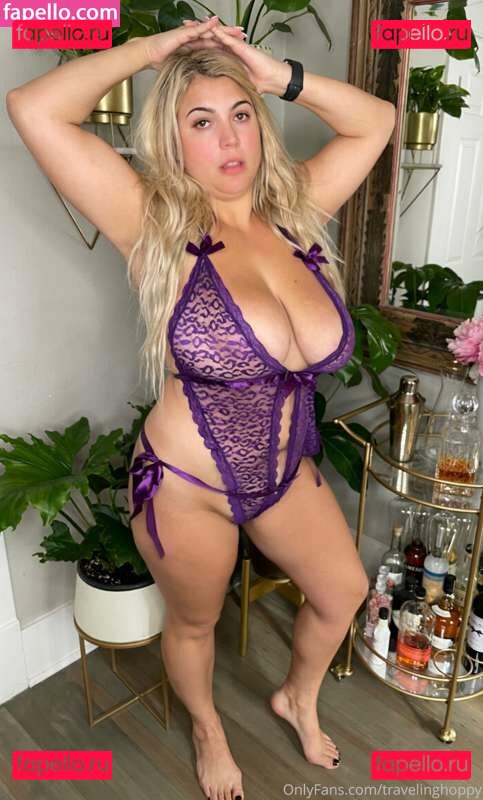 Traveling Hoppy / travelinghoppy / travelinghoppytina Onlyfans Photo Gallery 