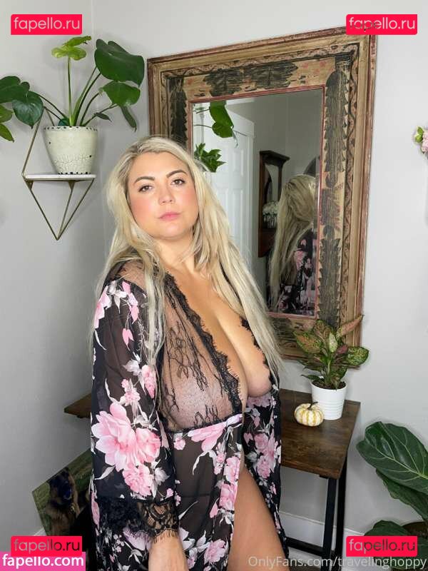 Traveling Hoppy / travelinghoppy / travelinghoppytina Onlyfans Photo Gallery 