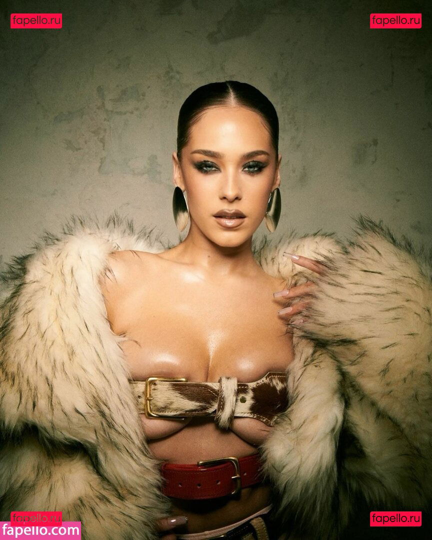 Maeta / maetasworld / martamiel Onlyfans Photo Gallery 