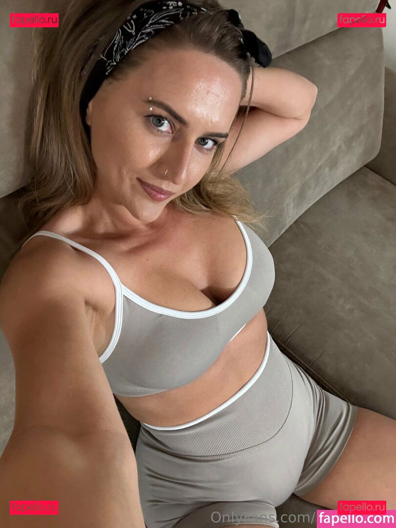 ninaberger / ninaberger40 Onlyfans Photo Gallery 