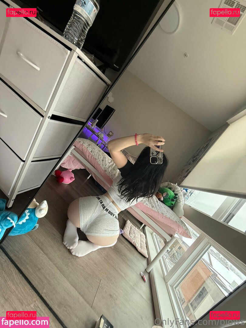 blows / itsblows / lain Onlyfans Photo Gallery 