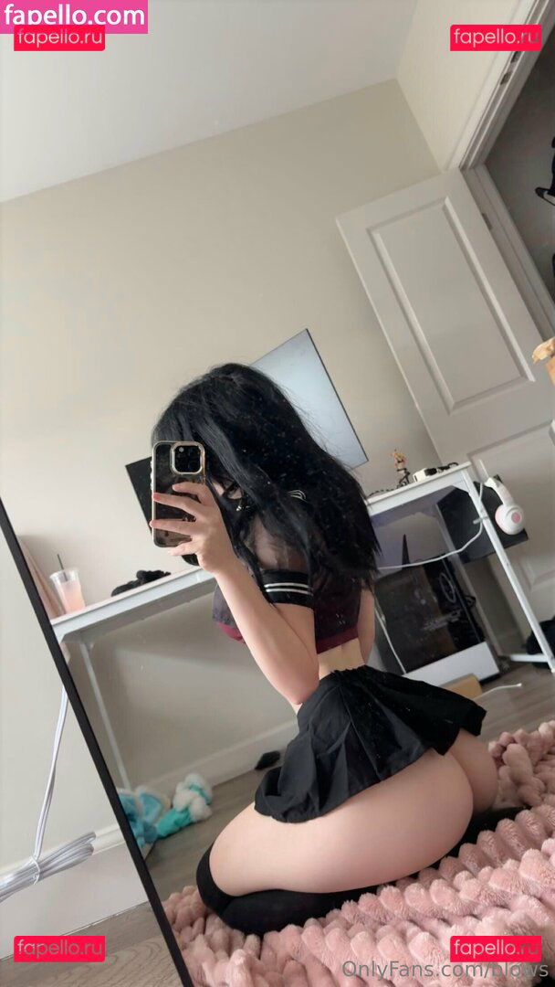 blows / itsblows / lain Onlyfans Photo Gallery 