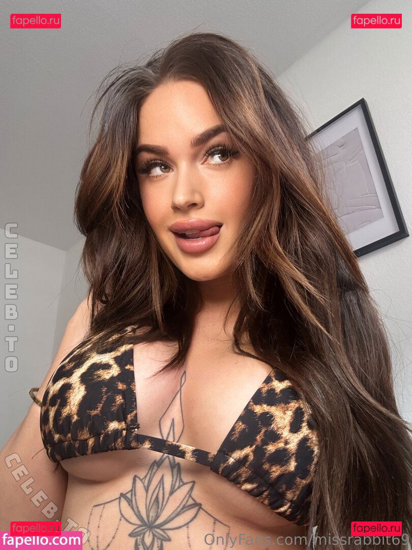 missrabbit69 / paula.hse Onlyfans Photo Gallery 